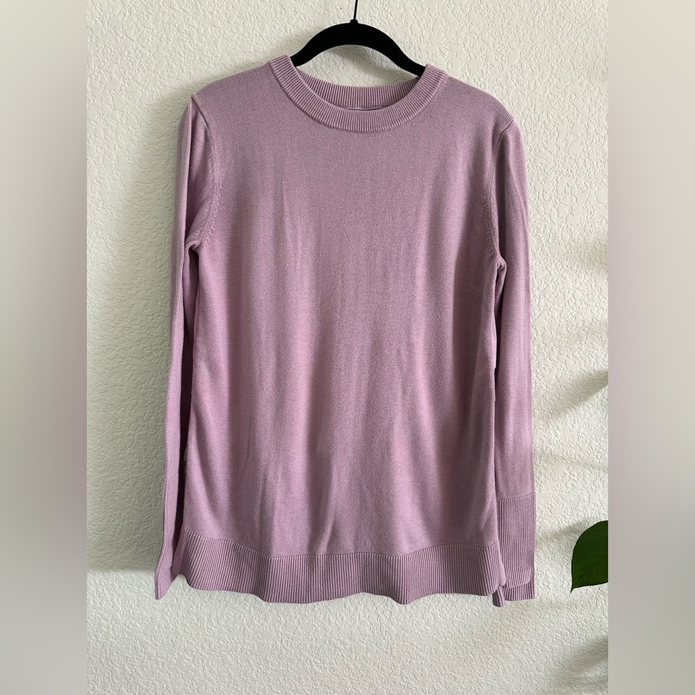 Lululemon Cashlu Antoinette Still At Ease Pullover with Hidden Thumb Loops